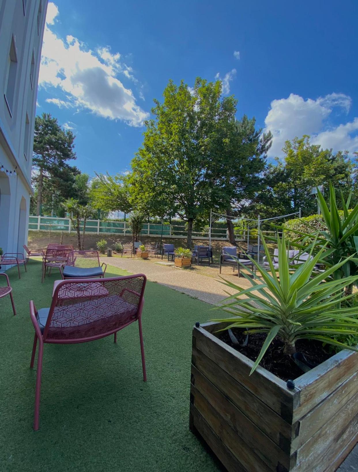 Hotel Kyriad Le Blanc-Mesnil