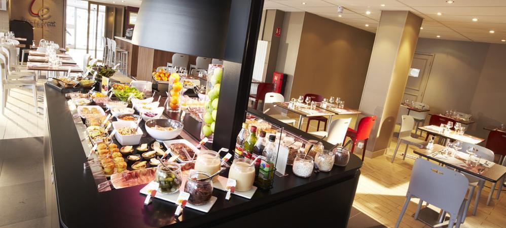Kyriad Hotel 3*